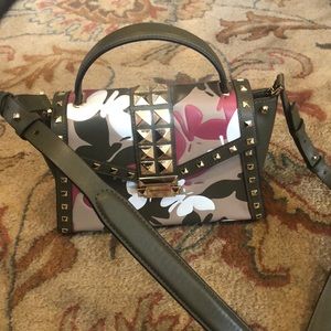 Michae Kors limited edition small/medium optional crossbody leather purse